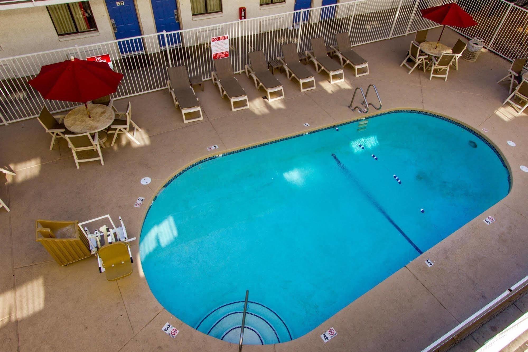 Phoenix Inn Zewnętrze zdjęcie